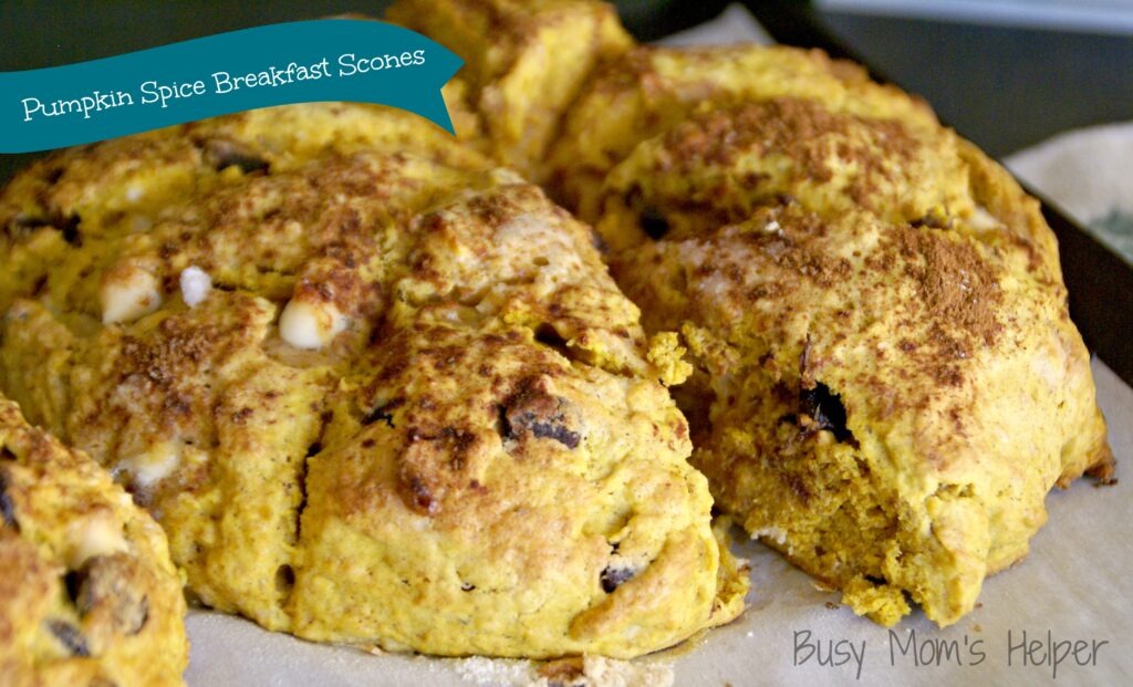 Pumpkin Spice Breakfast Scones / Busy Mom's Helper