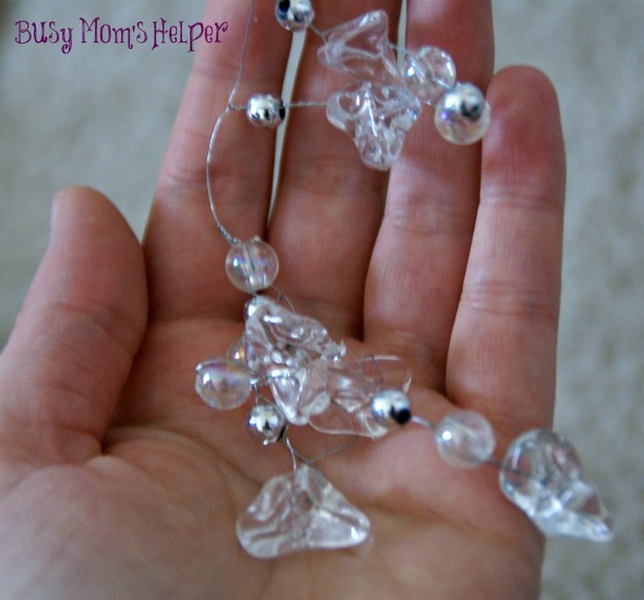 Elsa Frozen Chandelier / by www.BusyMomsHelper.com #Frozen #Elsa #DIY