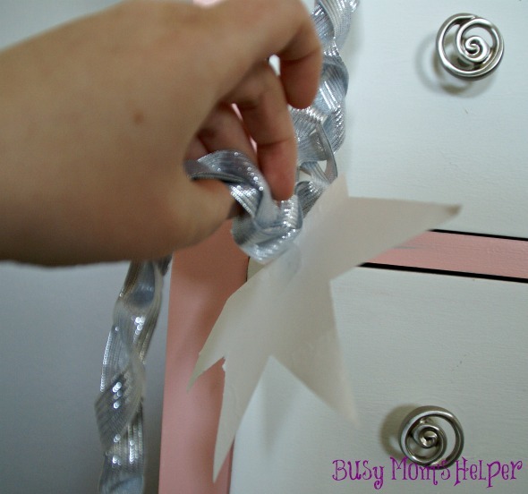 Elsa Frozen Chandelier / by www.BusyMomsHelper.com #Frozen #Elsa #DIY