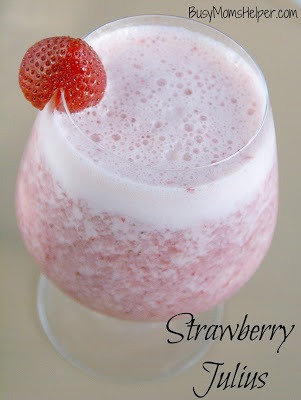 The Ultimate Smoothie Recipe Round Up / by www.BusyMomsHelper.com #smoothie #drink #fruit #veggie