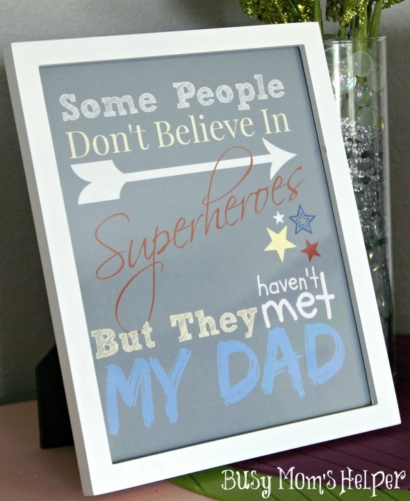 Superhero Dad Gift Free Printables / by www.BusyMomsHelper.com #fathersday #dadgift #freeprintable #superhero
