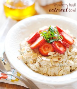 60+ Breakfast Ideas for the School Year / by Busy Mom's Helper #roundup #breakfast #quickbreakfast