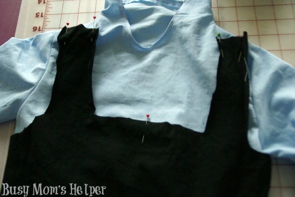 Disney Frozen's Anna Dress in 2 Hours or Less / by Busy Mom's Helper #sewing #Frozen #Costume #AnnaDress