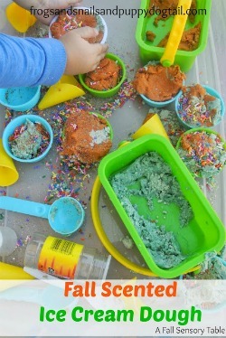 50+ Amazing Thanksgiving Activities for Kids / by Busy Mom's Helper #KidCrafts #Thanksgiving