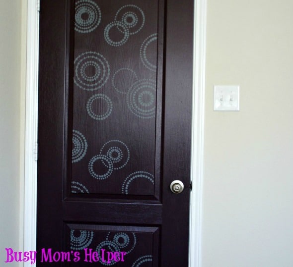 Easily Make a Brick Wall with Stencils / by Busy Mom's Helper