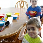 Homemade Fruit and Yogurt Popsicles / https://www.busymomshelper.com #HelloSummerFun #IC #ad