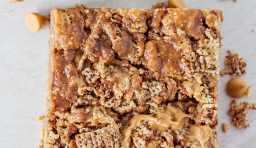 Chocolate Peanut Butter Chex Treats, a gluten-free dessert that will also please a crowd l Steph in Thyme for Busy Mom's Helper