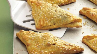 Crescent Sloppy Joes / Pillsbury / Round up by Busy Mom's Helper