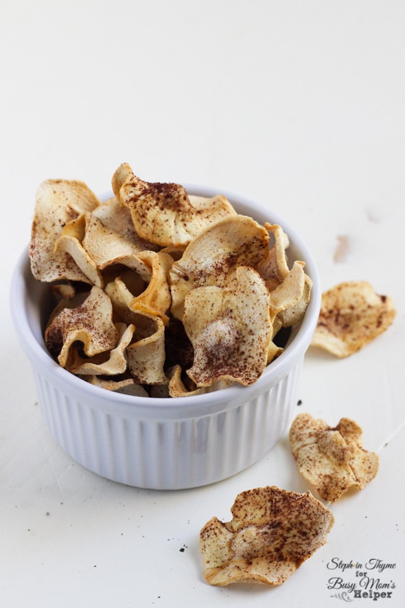 Baked Cinnamon Parsnip Chips l Steph in Thyme for Busy Mom's Helper