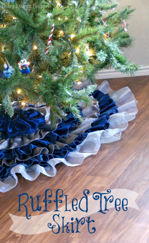 DIY Ruffled Tree Skirt / by BusyMomsHelper.com 