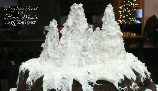 Kid-Friendly Christmas Cake-Topper by Riggstown Road for Busy Mom's Helper