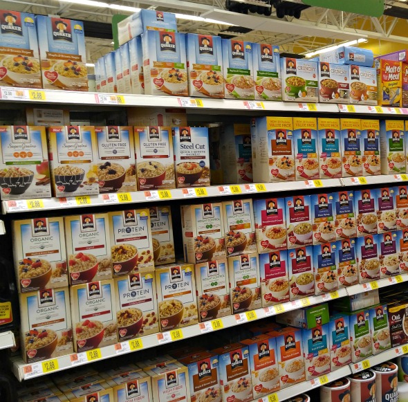 Apple Fritter Oatmeal / by BusyMomsHelper.com / Easy Breakfast Recipe #BringYourBestBowl #Walmart #ad