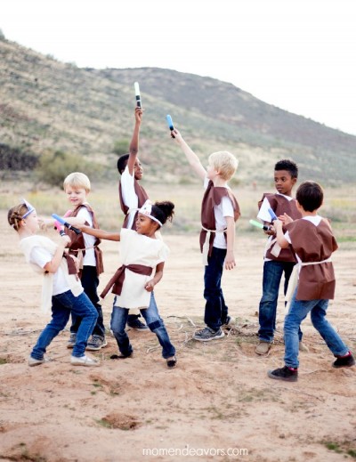 Star-Wars-Force-Awakens-Party-Jedi-Costumes