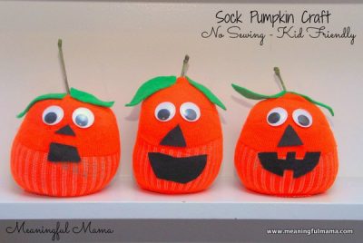 1-pumpkin-sock-craft-halloween-jack-o-lantern-craft-039