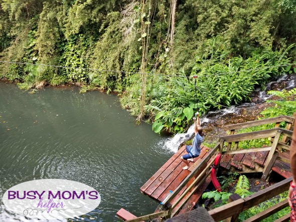 Ziplining in Hawaii with Outfitters Kaua'i #Ad #KauaiDiscovery