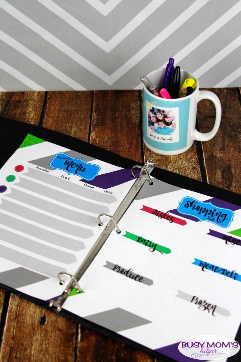 Family Home Binder Printables - keep all your family's important information in one, simple place with this helpful printable pack perfect for busy moms! There's pages for emergency contacts & plans, birthdays, medical and school information, budgets, weekly tasks and to do lists, menu and shopping lists, babysitter sheet & more! #printable #homebinder #familybinder #busymoms #homemanagement