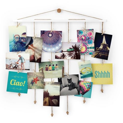 Holiday Gift Guide: Gifts for Teens / great gift ideas for teenagers and even tweens! #giftguide #giftideas #teengifts #teens #holidaygifts #holidayshopping