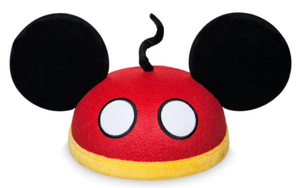 Holiday Gift Guide: Gifts for Disney Fans #holidaygiftguide #giftguide #giftideas #disneygifts #disneygiftideas #disneyfans #disney