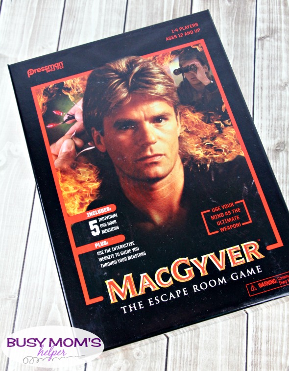 Holiday Gift Guide: Gifts for Nerds & Geeks / Whether Star Wars or Star Trek, Marvel or DC, Dr. Who, Harry Potter or any other incredible brands, here's a great list of perfect gifts for my fellow nerds & geeks! #holidaygiftguide #gifts #starwars #startrek #drwho #marvel #dc #superhero #harrypotter #giftideas #nerdgifts #geekgifts