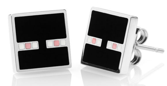 100 Stocking Stuffers under $10 / great budget friendly stocking stuffer ideas #stockingstuffers #gifts #holidays #christmas #holidaygift #stockingstufferideas #cheapstockingstuffers #budgetfriendly #cheapgifts #affordablegifts #undertendollars